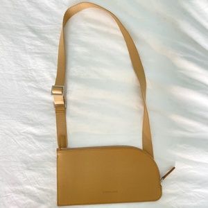 The Cactus Leather Sling Bag by Everlane - Natural beige